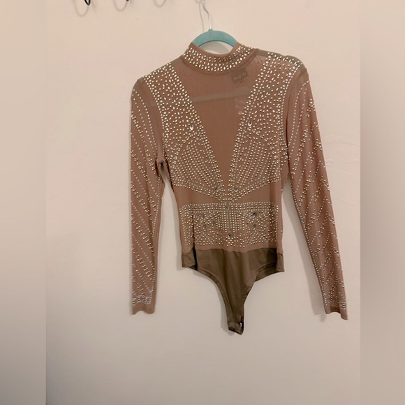 DAY G Sheer Embellished sheer Long Sleeve Bodysuit NWT - Picture 7 of 11